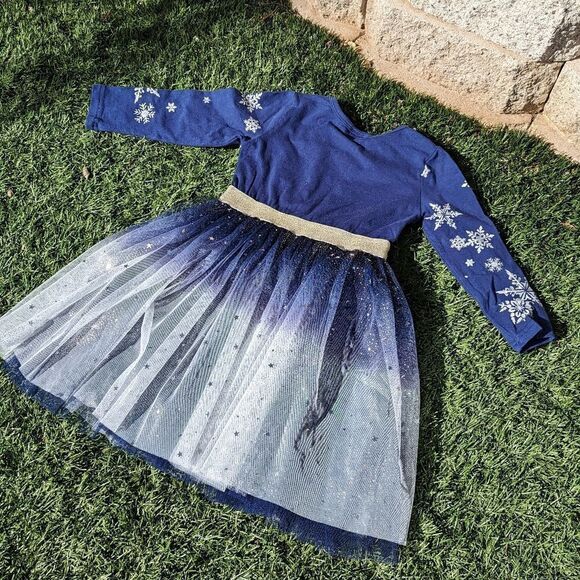 Little girls sparkle snowflake holiday dress - Picture 13 of 14